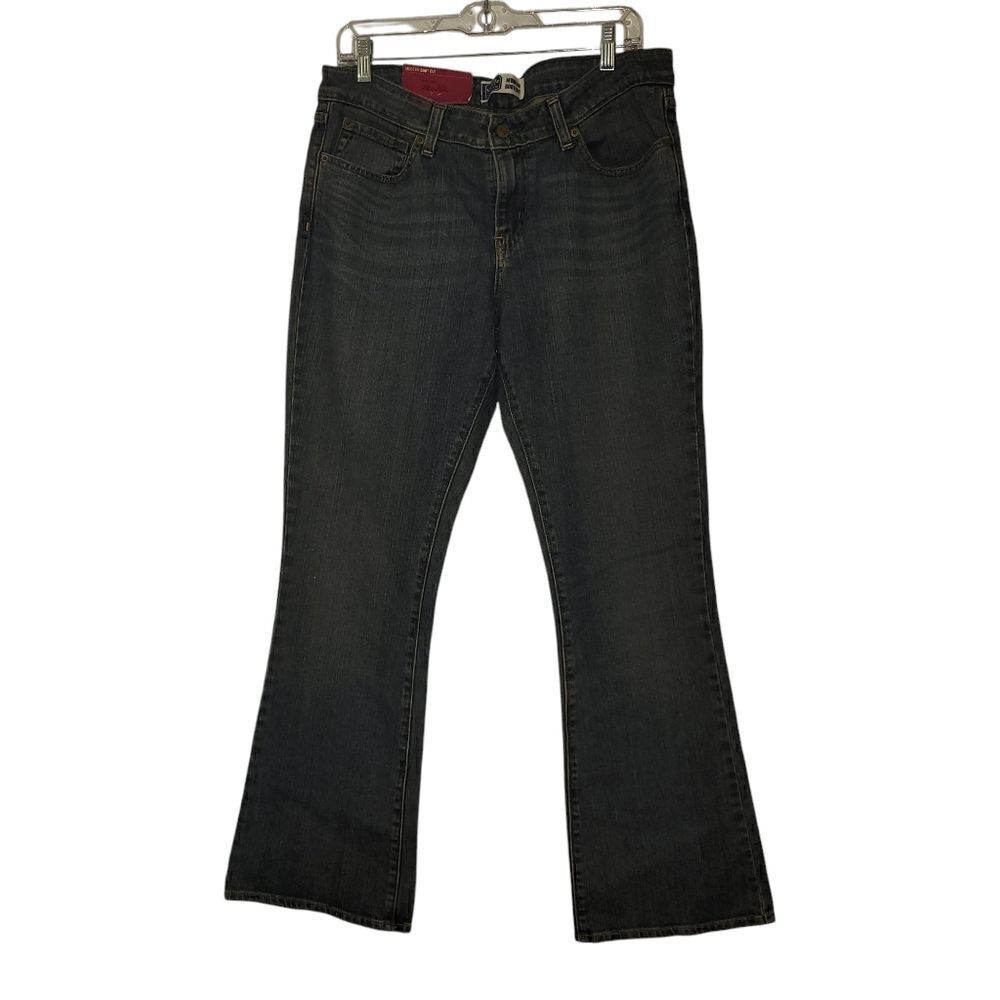 Levu Strauss and company modern boot cut size 16M